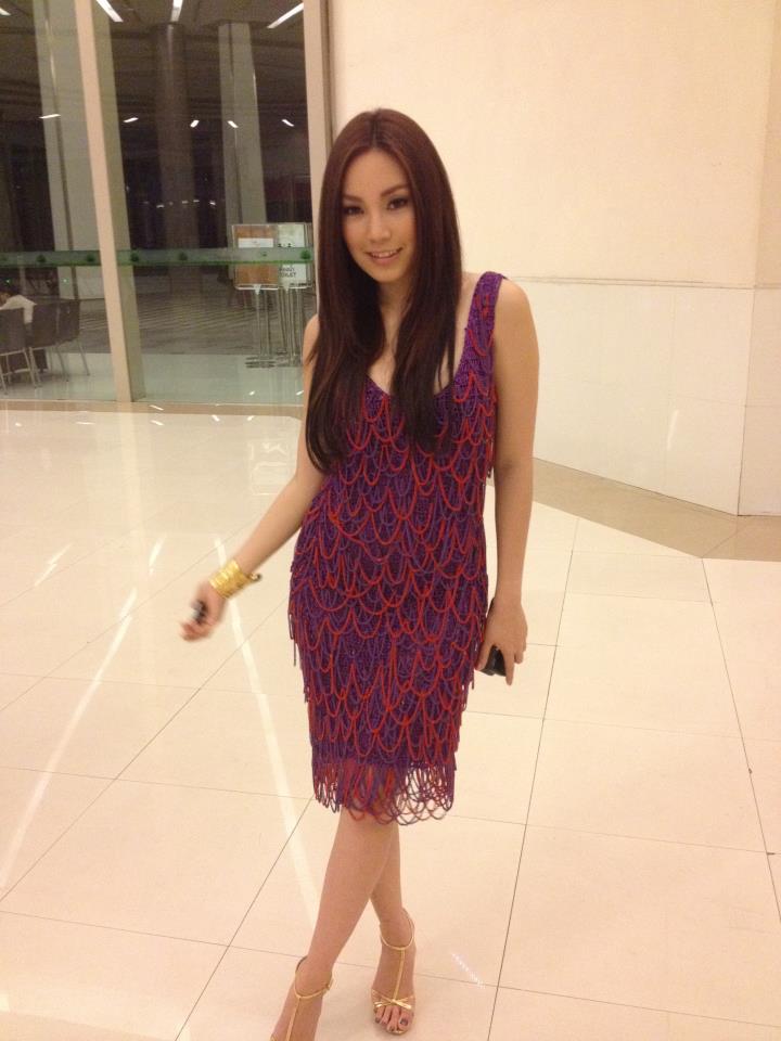 เมย์ พิชญ์นาฎ สาขากร กับชุดสุดเริ่ด