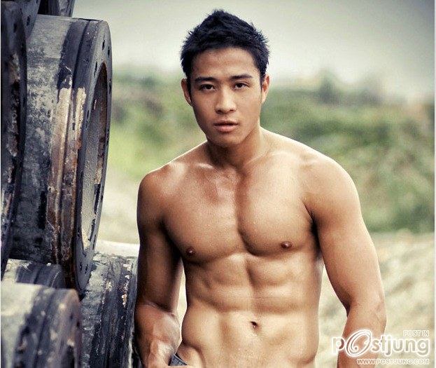 ถอดโชว์เรือนร่าง 199