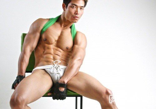 ถอดโชว์เรือนร่าง 202