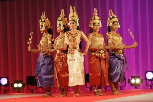 อัปสร หรือ นางอัปสรา...