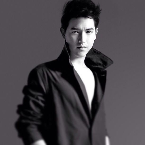 เจมส์ จิรายุ พระเอกมาแรง จากสุภาพบุรุษจุฑาเทพ