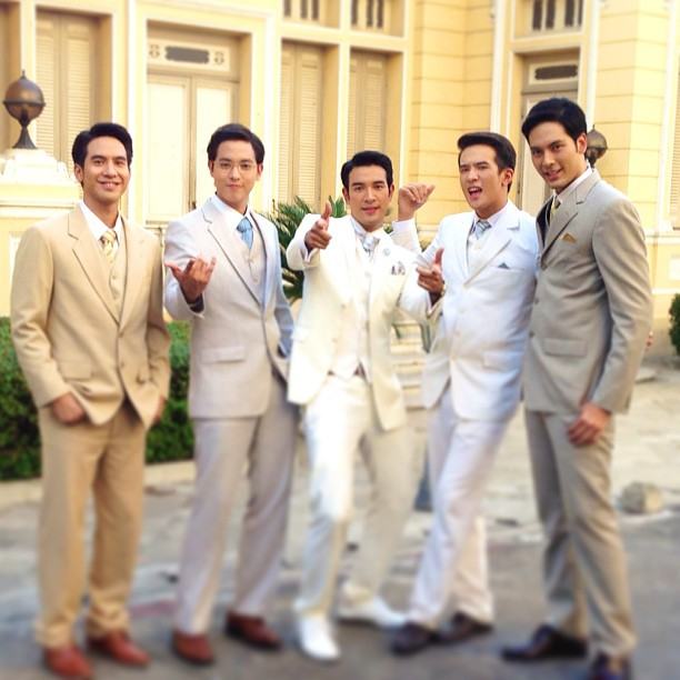เจมส์ จิรายุ พระเอกมาแรง จากสุภาพบุรุษจุฑาเทพ