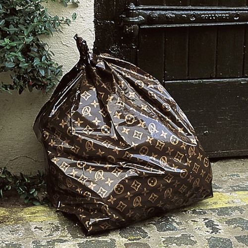 louis vuitton.....