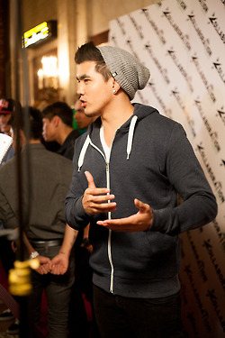 ใจเป็นของกู ตัวเป็นของกู เสพสมกายกู﻿ เสน่หาเพียงกู....2