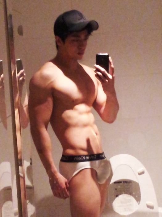 ใจเป็นของกู ตัวเป็นของกู เสพสมกายกู﻿ เสน่หาเพียงกู....4