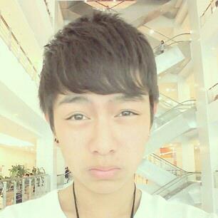 เพชร 22 คนสุดท้าย The Star9