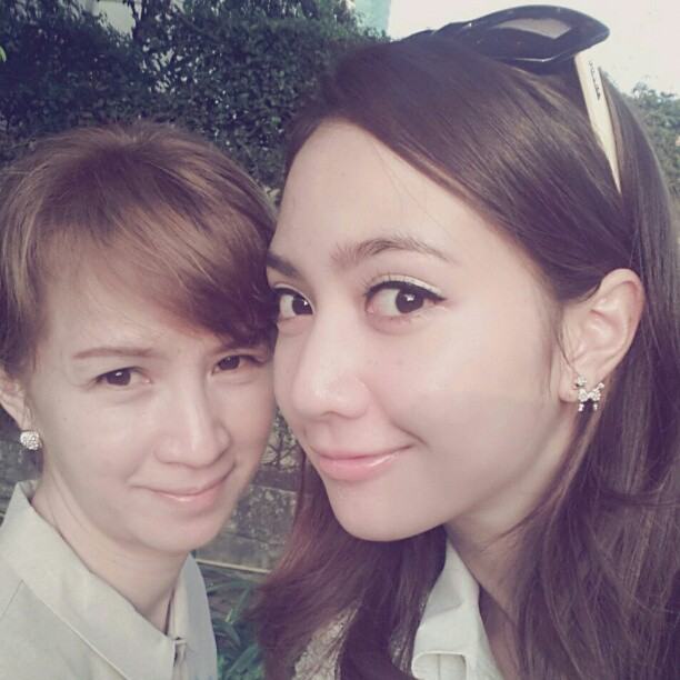 หญิง กํญญาพัชญ์ กับ แม่ สวยมาก