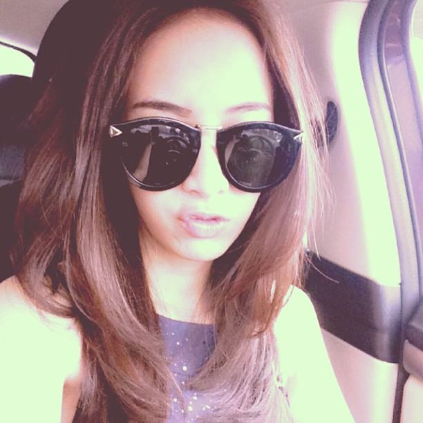 มิ้นท์ ณัฐวรา กับ เนย โชติกา  ใครสวยกว่ากัน