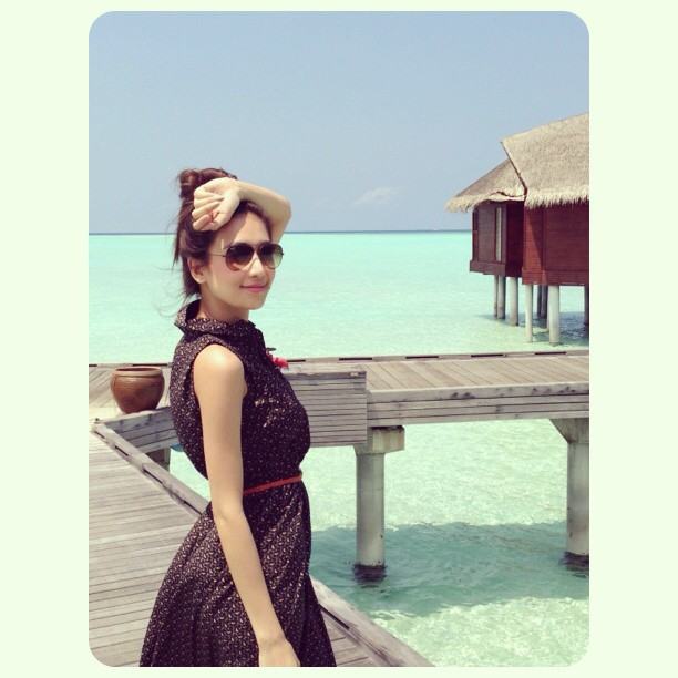 มิ้นท์ ณัฐวรา กับ เนย โชติกา  ใครสวยกว่ากัน