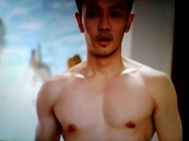 พระเอกโฆษณา ธ.กรุงไทย