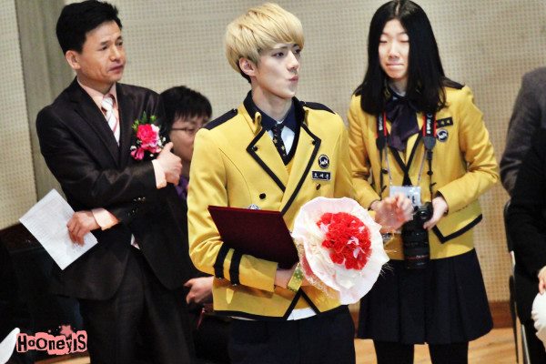 เซฮุน น้องเล็กแห่ง Exo-k จบมัธยม