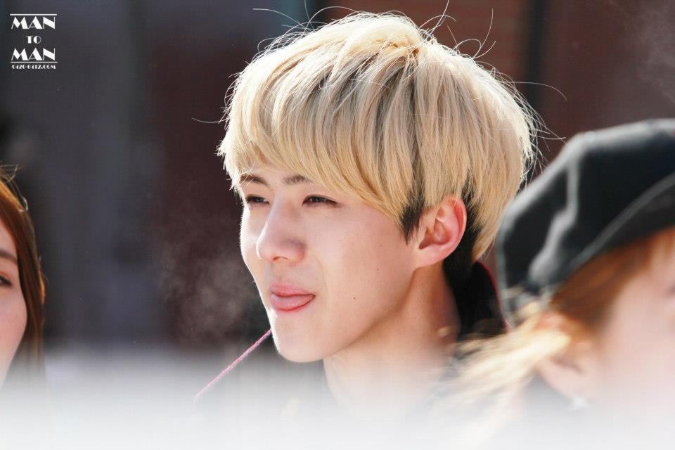 เซฮุน น้องเล็กแห่ง Exo-k จบมัธยม