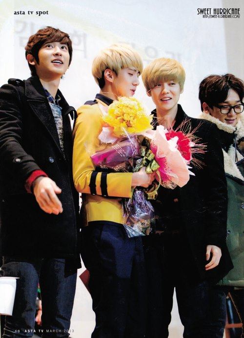 เซฮุน น้องเล็กแห่ง Exo-k จบมัธยม