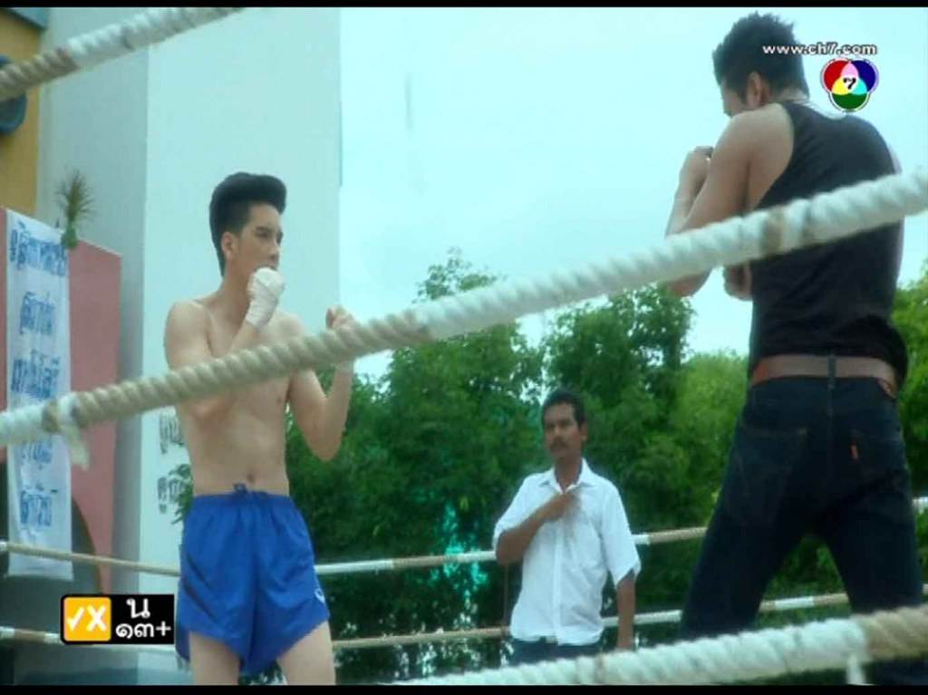 นิว วงศกร หล่อ ล่ำ ขาขาวจั๊ว