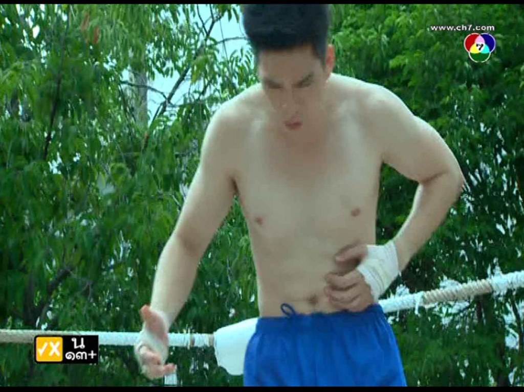 นิว วงศกร หล่อ ล่ำ ขาขาวจั๊ว