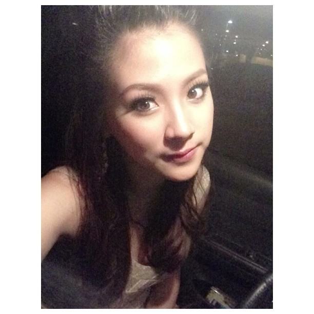 ใบเฟิร์น พิมพ์ชนก กับ มิน พีชญา ใครสวยกว่ากัน