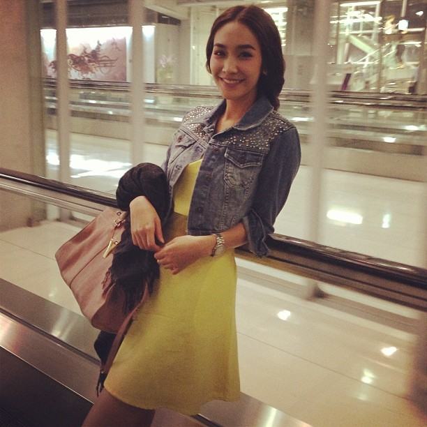 ใบเฟิร์น พิมพ์ชนก กับ มิน พีชญา ใครสวยกว่ากัน