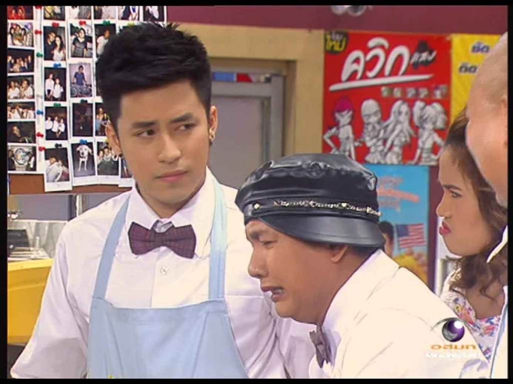 ดูตลกแล้วได้เห็นหล่อๆหนุ่มๆแบบนี้คุ้มสุดๆ( บาส เนส แอมป์  ) บ้านนี้มีรัก