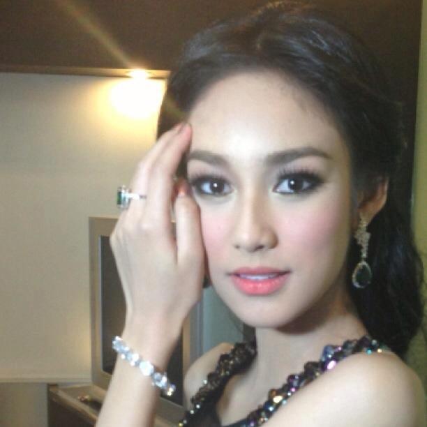 ดาราไทยหน้าสวย นาว ทิสานาฏ