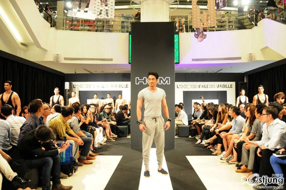 L&rsquo;HOM D&rsquo;Alexis Mabille