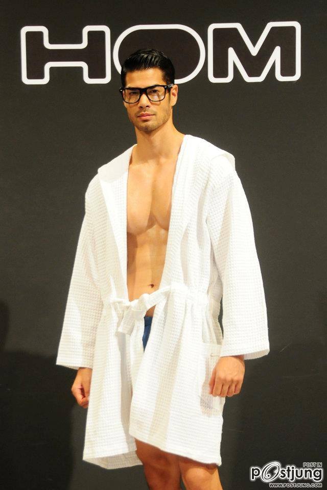 L&rsquo;HOM D&rsquo;Alexis Mabille