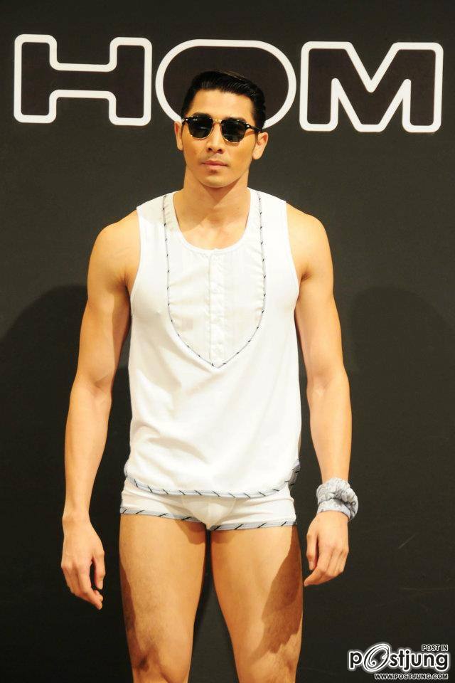L&rsquo;HOM D&rsquo;Alexis Mabille