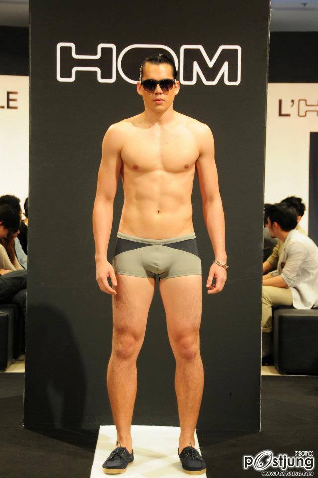 L&rsquo;HOM D&rsquo;Alexis Mabille