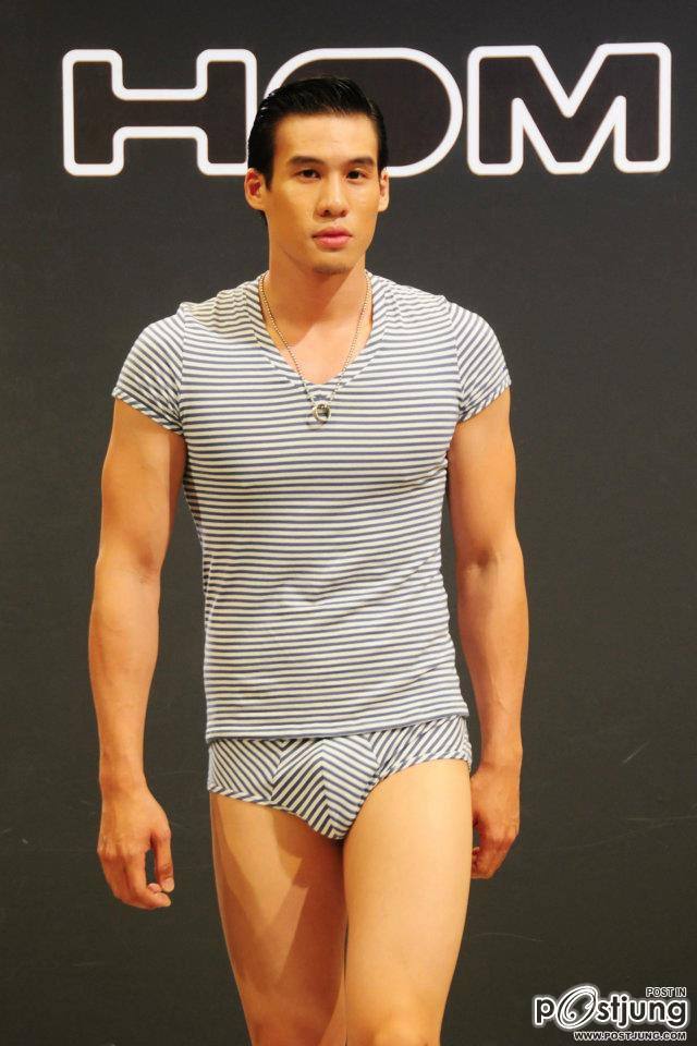 L&rsquo;HOM D&rsquo;Alexis Mabille