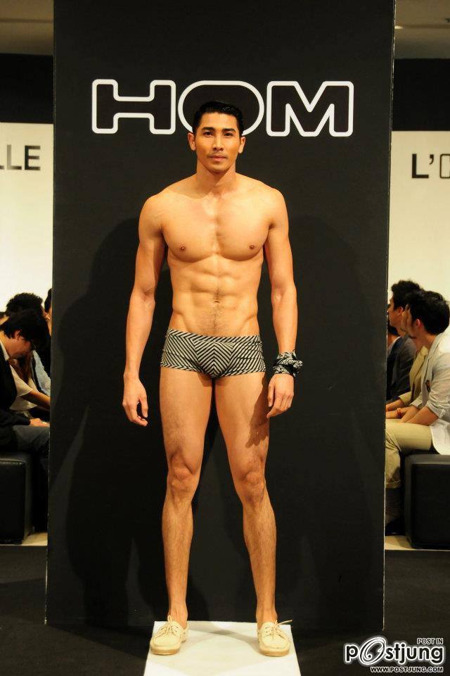 L&rsquo;HOM D&rsquo;Alexis Mabille