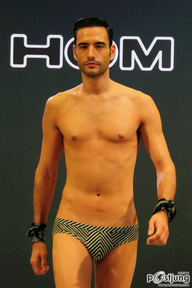 L&rsquo;HOM D&rsquo;Alexis Mabille