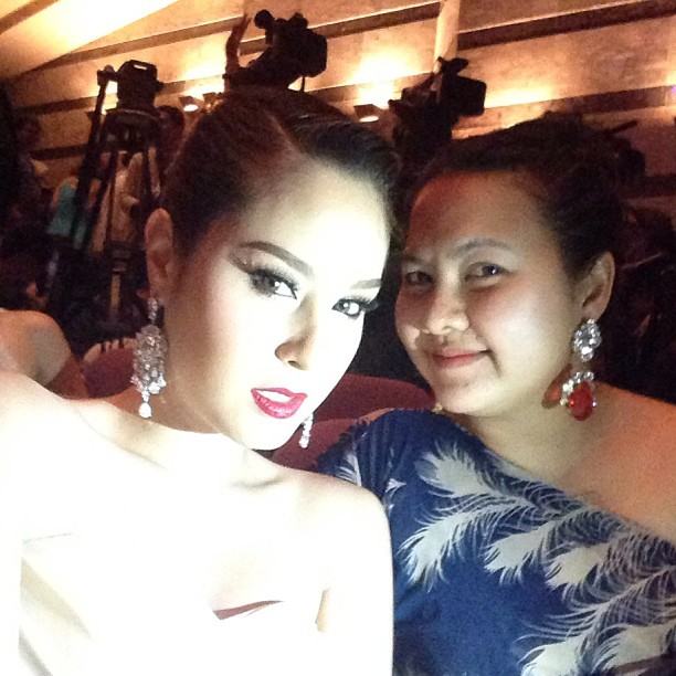 ขวัญ อุษามณี @ Nine Entertain Awards 2013
