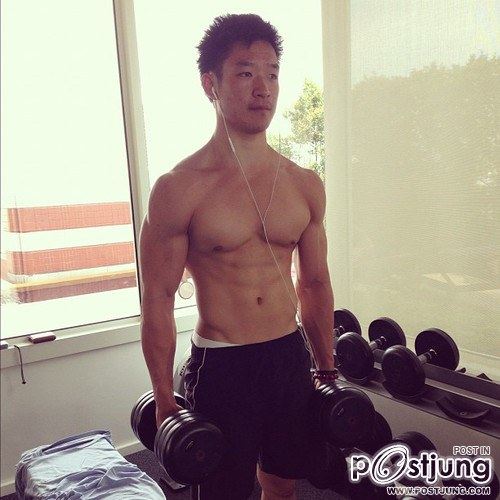 คนรักหนุ่มเซ็กซี่ 520