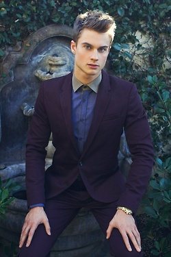 ฝันถึงหนุ่มหล่อ