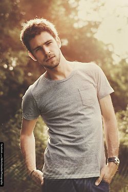 ฝันถึงหนุ่มหล่อ