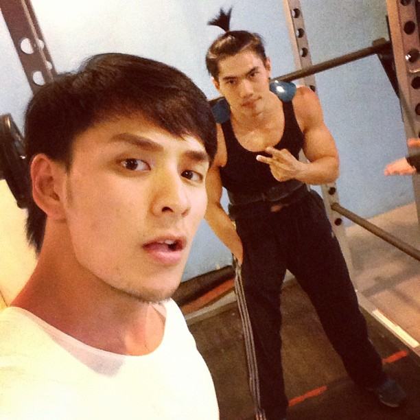 แทค ภรัณยู หล่อ เท่ห์