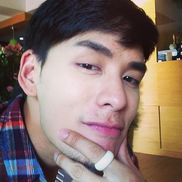 แทค ภรัณยู หล่อ เท่ห์