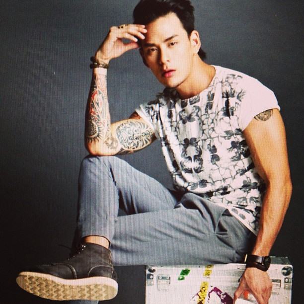 แทค ภรัณยู หล่อ เท่ห์