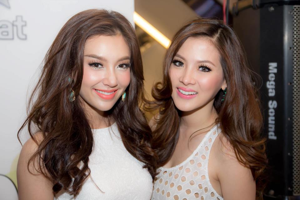 ใบเฟิร์น พิมพ์ชนก&เบลล่า ราณี งานเปิดตัว"WeChangWeChat"