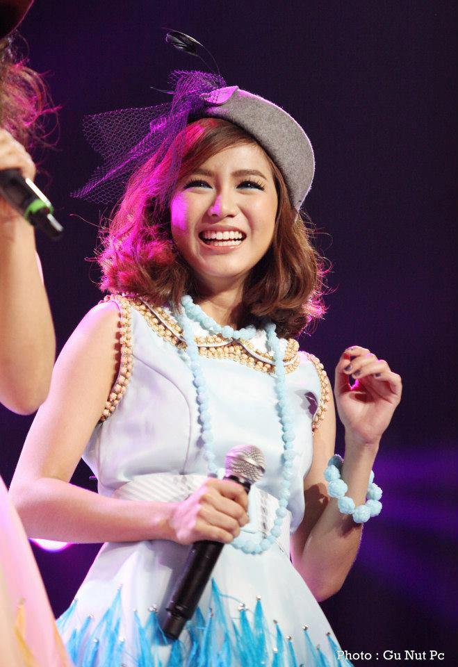 กิ่ง เหมือนแพร