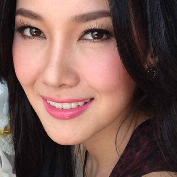 มา@สแกนผิวหน้าดารา@ที่คุณชื่นชอบกันคะว่าใครยังชนะอายุกันบ้าง