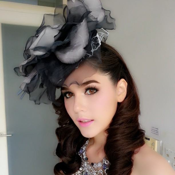 ชมพู่ อารยา กับภาพใน Instagram