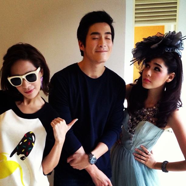 ชมพู่ อารยา กับภาพใน Instagram