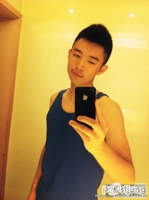 ตี๋น่ารักขาวใส
