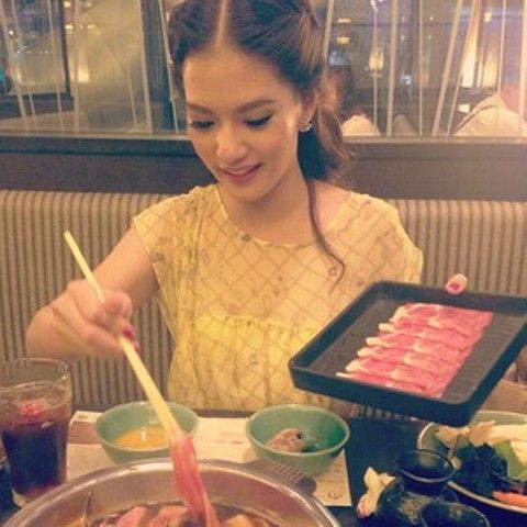 ดับร้อนด้วยความน่ารักของสาวอลิสกัน><