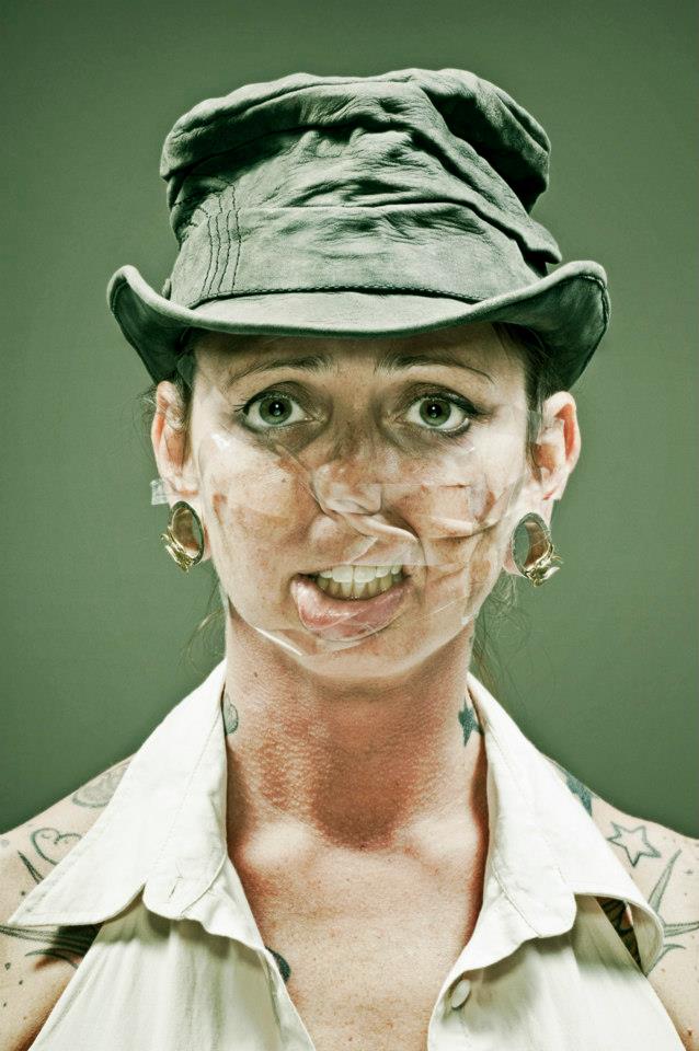 แฟชั่นติดหน้า Scotch Tape Series by Wes Naman
