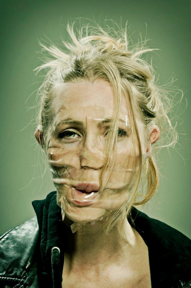 แฟชั่นติดหน้า Scotch Tape Series by Wes Naman