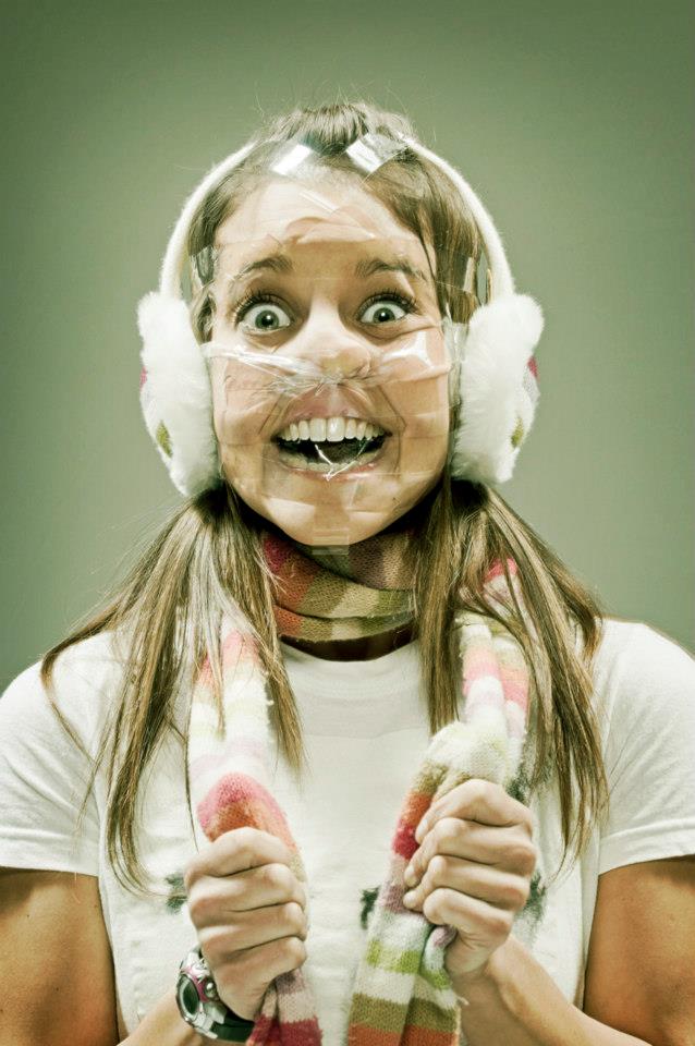 แฟชั่นติดหน้า Scotch Tape Series by Wes Naman