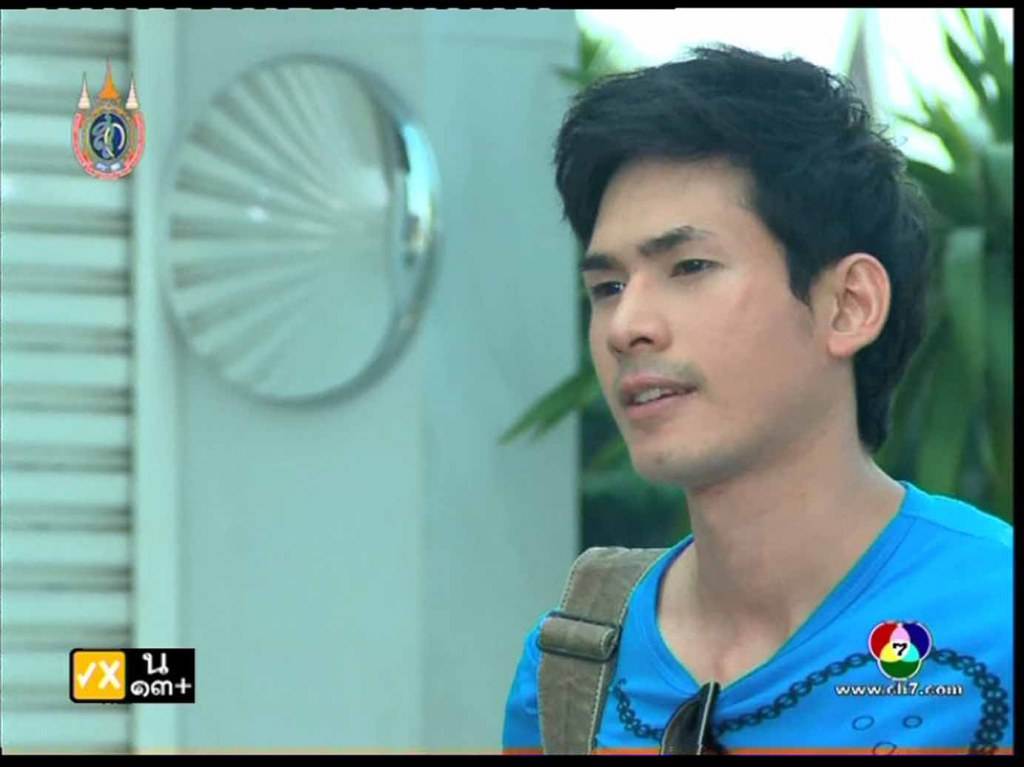 หล่อ