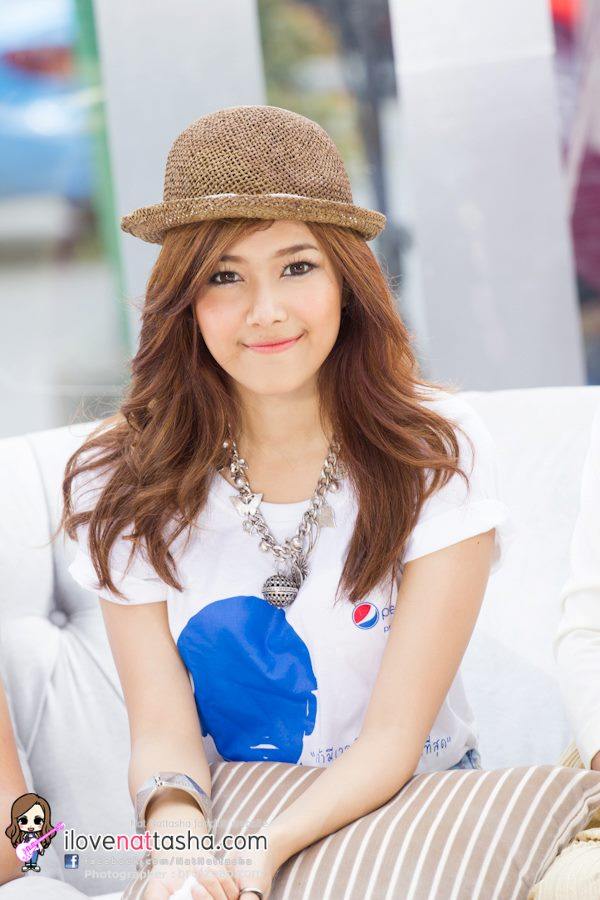 แนท ณัฐชา
