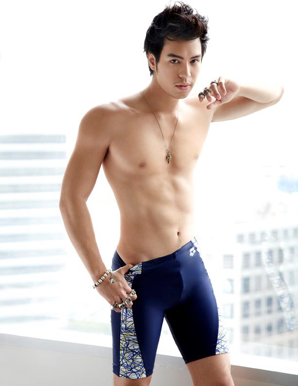 แม็ค-วีรดนย์ & ปุยฝ้าย-ณัฏฐพัชร @ VOLUME Magazine no.178 March 2013
